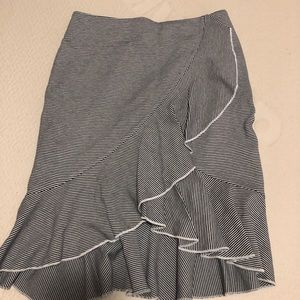 Club Monaco skirt size xs